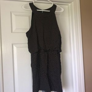 Women’s romper size large